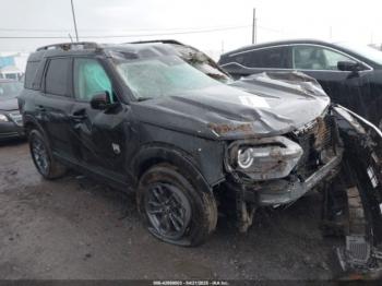 Salvage Ford Bronco