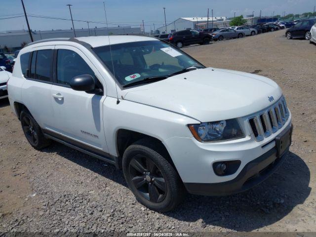  Salvage Jeep Compass