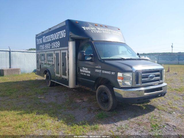  Salvage Ford E-350