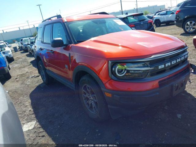  Salvage Ford Bronco