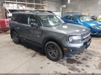  Salvage Ford Bronco