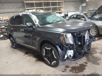  Salvage Kia Telluride