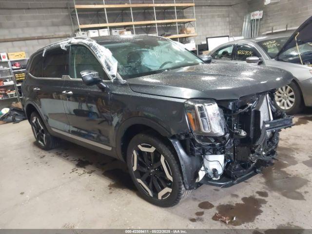  Salvage Kia Telluride
