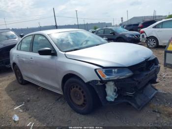  Salvage Volkswagen Jetta