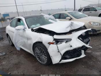  Salvage Alfa Romeo Giulia