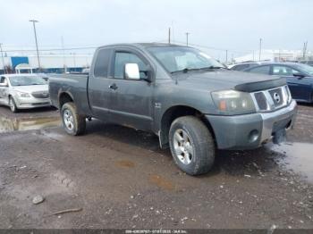  Salvage Nissan Titan