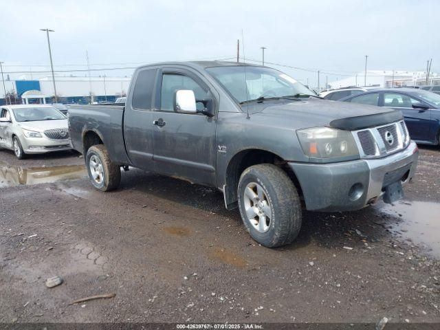  Salvage Nissan Titan
