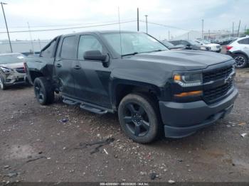  Salvage Chevrolet Silverado 1500