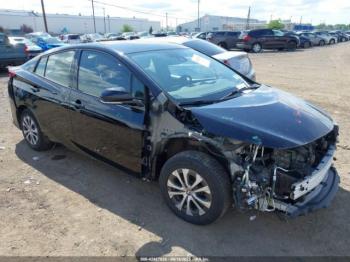  Salvage Toyota Prius Prime