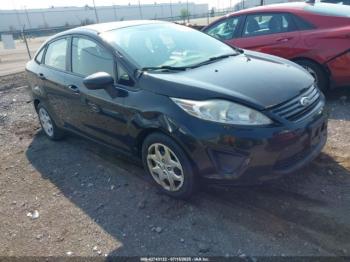  Salvage Ford Fiesta