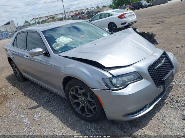  Salvage Chrysler 300