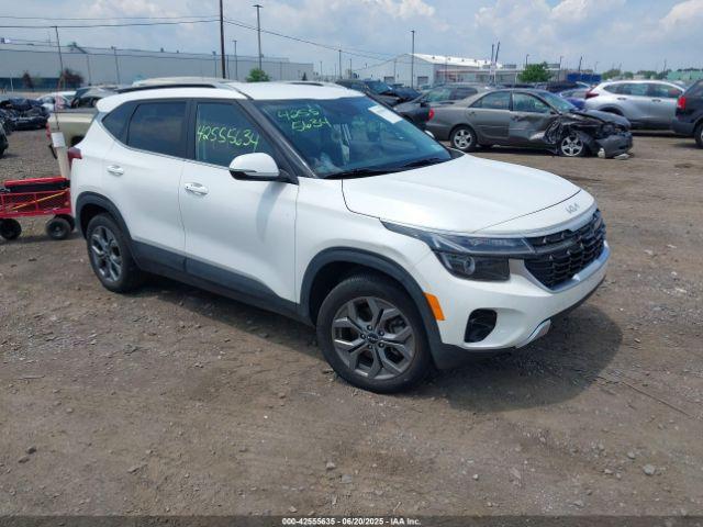  Salvage Kia Seltos