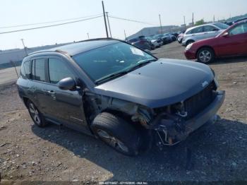  Salvage Jeep Compass