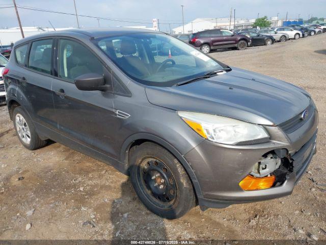  Salvage Ford Escape