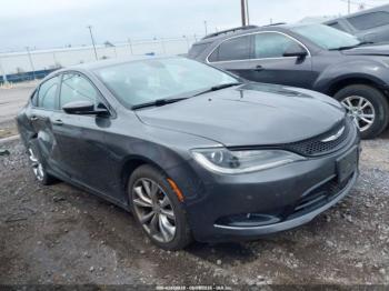  Salvage Chrysler 200