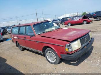  Salvage Volvo 245