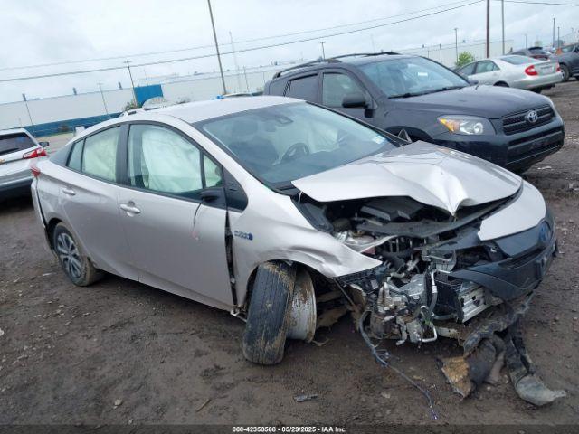  Salvage Toyota Prius Prime