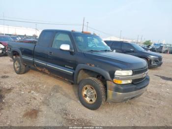  Salvage Chevrolet Silverado 2500