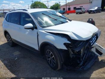  Salvage Volkswagen Tiguan