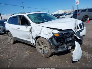  Salvage Jeep Cherokee