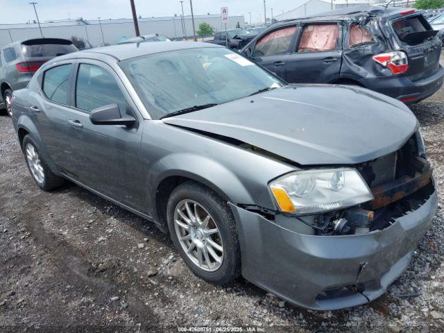  Salvage Dodge Avenger