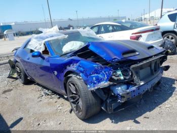  Salvage Dodge Challenger