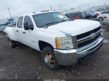 Salvage Chevrolet Silverado 3500