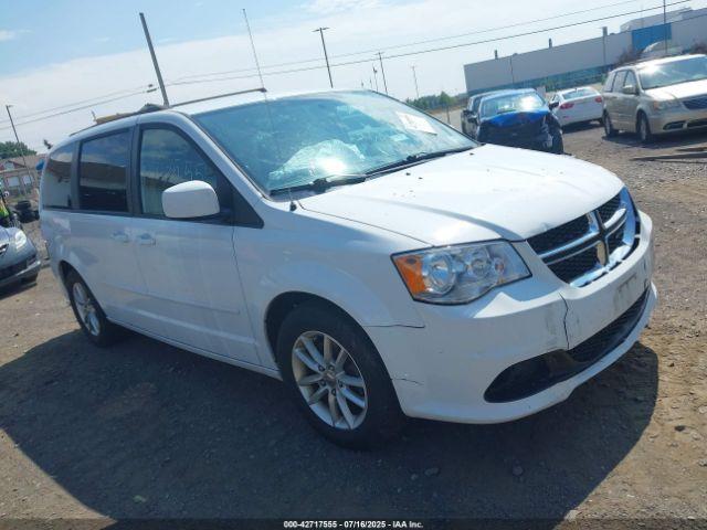  Salvage Dodge Grand Caravan