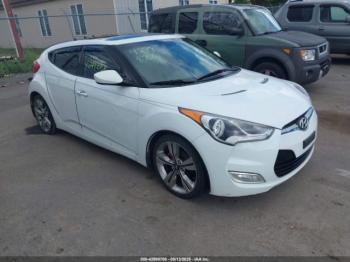  Salvage Hyundai VELOSTER
