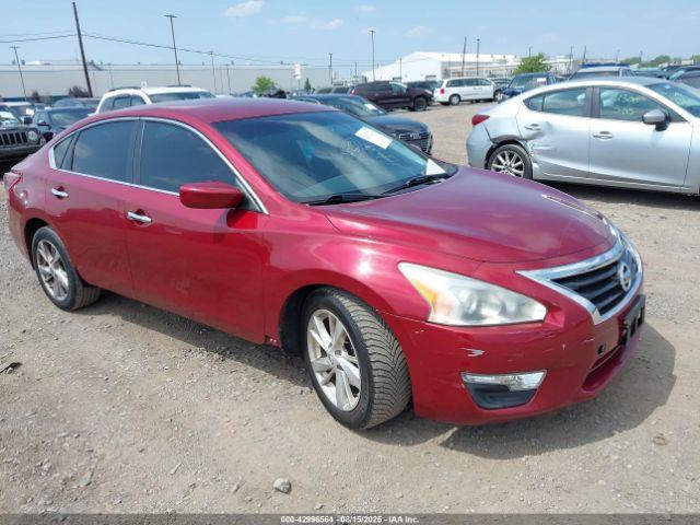  Salvage Nissan Altima