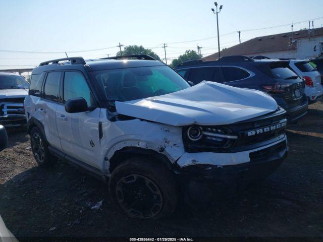  Salvage Ford Bronco