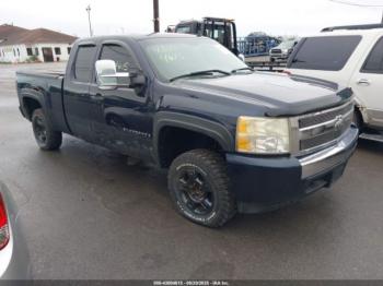 Salvage Chevrolet Silverado 1500