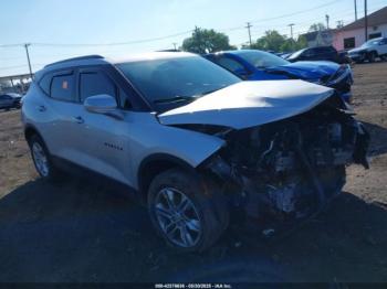  Salvage Chevrolet Blazer