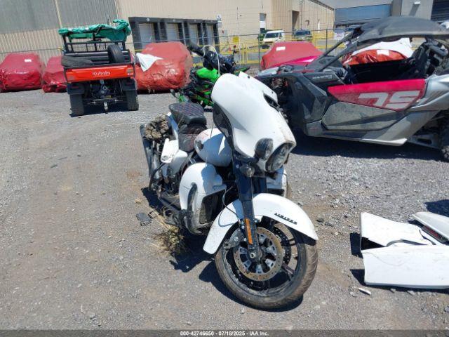  Salvage Harley-Davidson Flhtk