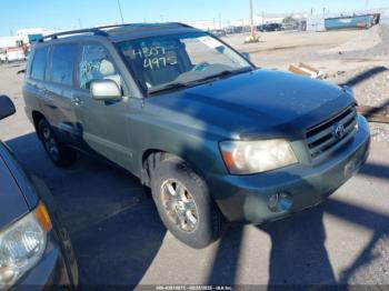  Salvage Toyota Highlander