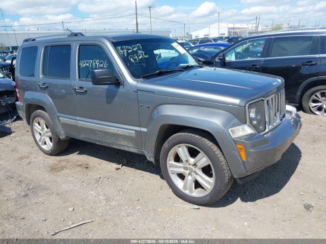  Salvage Jeep Liberty
