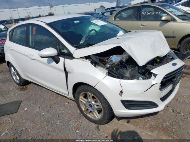  Salvage Ford Fiesta