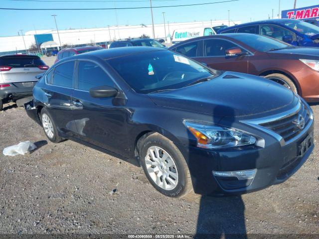  Salvage Nissan Altima