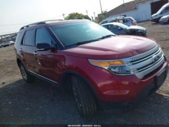  Salvage Ford Explorer