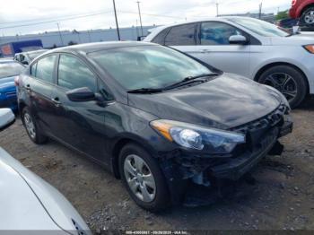 Salvage Kia Forte