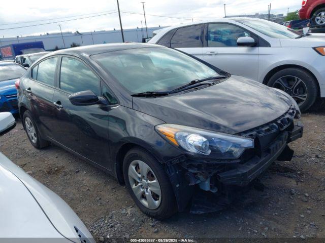  Salvage Kia Forte
