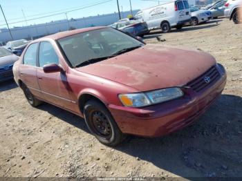  Salvage Toyota Camry