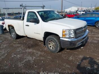  Salvage Chevrolet Silverado 1500