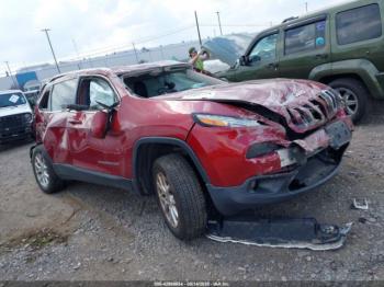  Salvage Jeep Cherokee