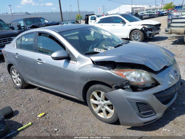  Salvage Mazda Mazda3