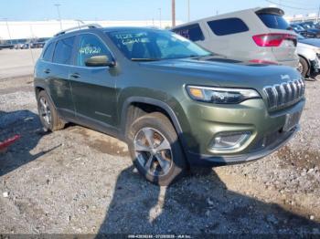  Salvage Jeep Cherokee