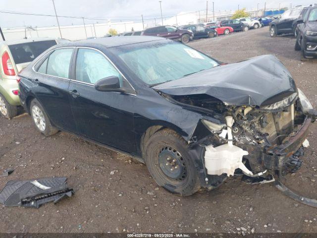  Salvage Toyota Camry