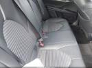 Toyota Camry Se Image 6