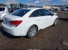Chevrolet Cruze Ls Auto Image 4