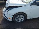 Chevrolet Cruze Ls Auto Image 3
